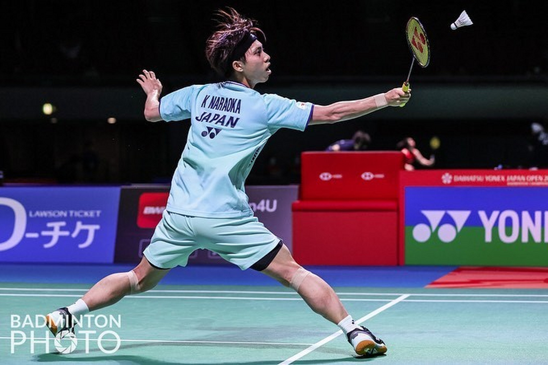 场比赛中展 场比赛中展