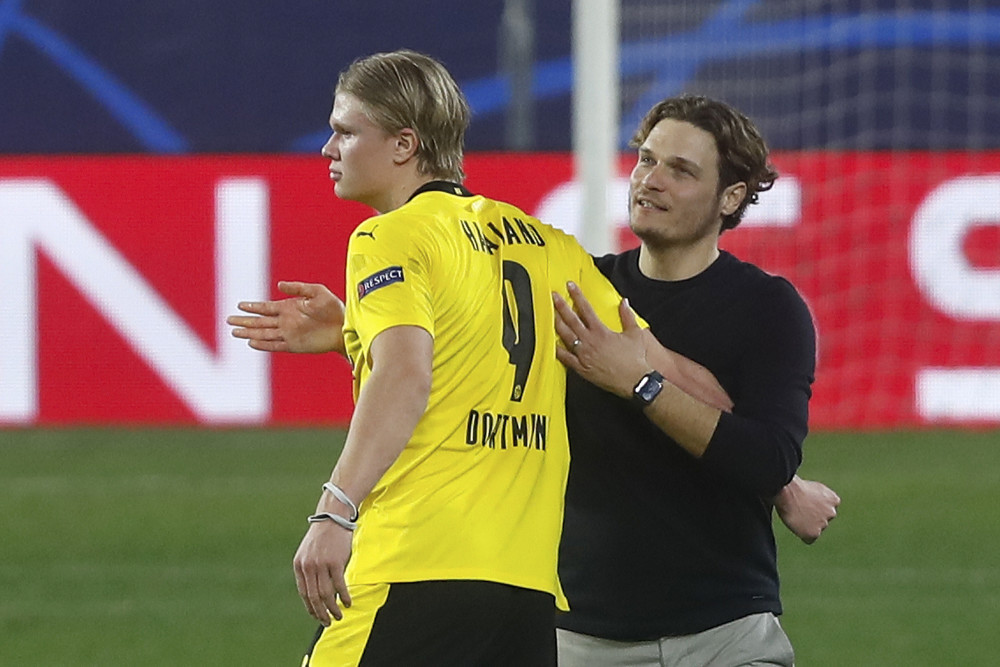 沉着冷静的 沉着冷静的