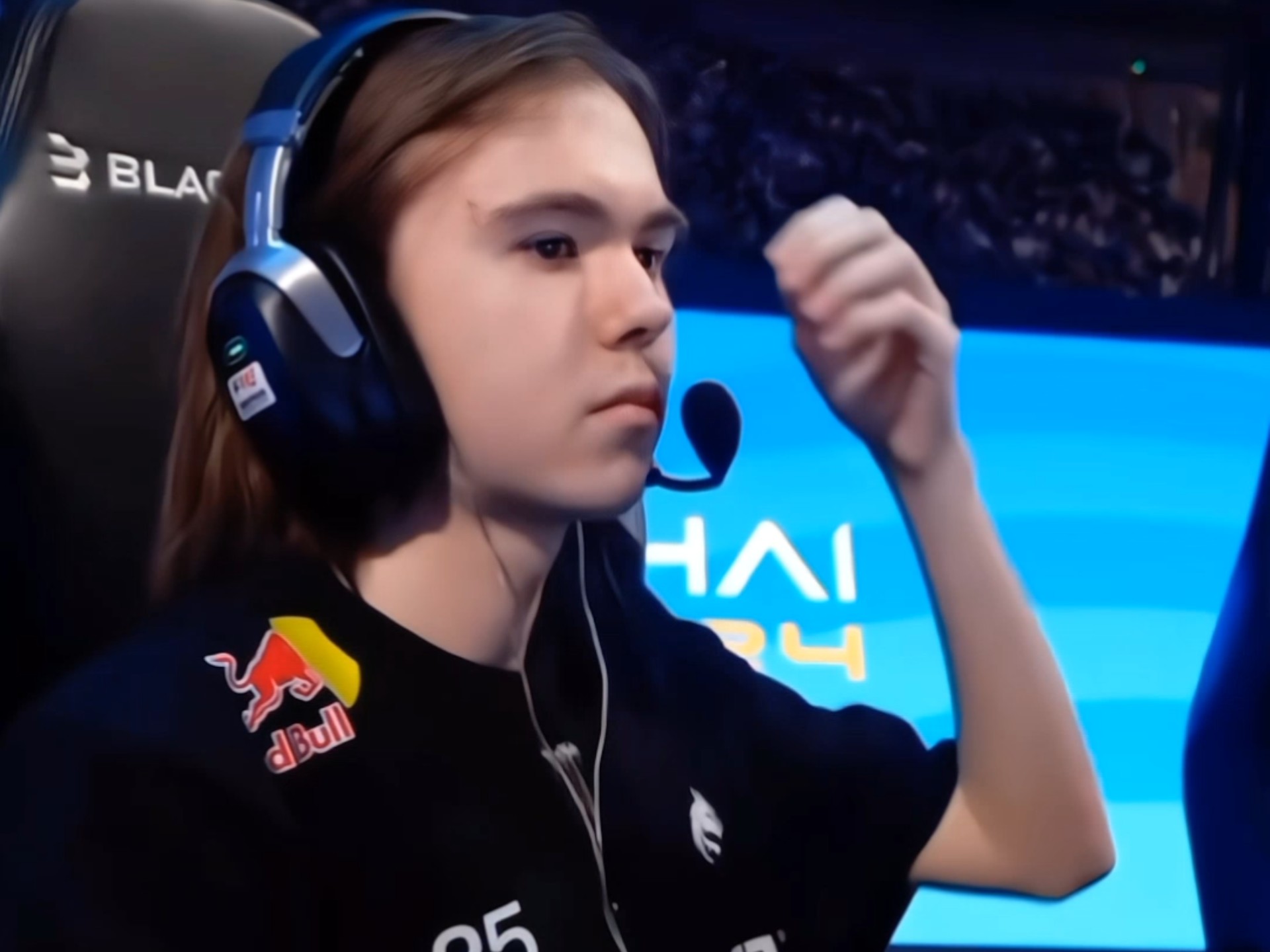 在半决赛中 在半决赛中