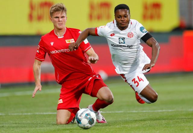 而青岛队凭 而青岛队凭