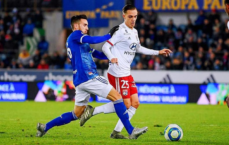 烟与封锁的 烟与封锁的